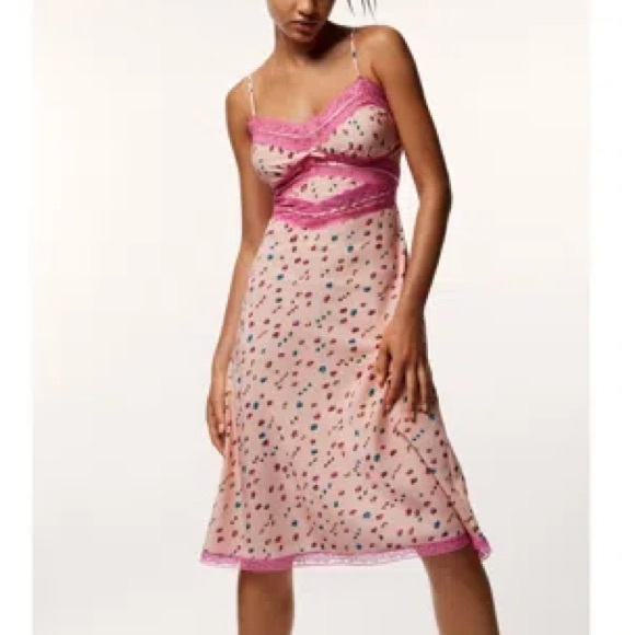 NEW Betsy Johnson Floral Slip Dress - Picture 3 of 5